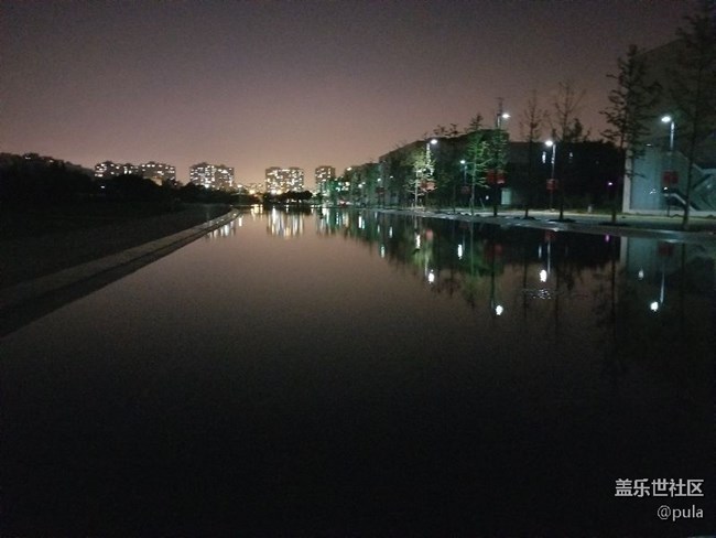 弱光下的拍照效果