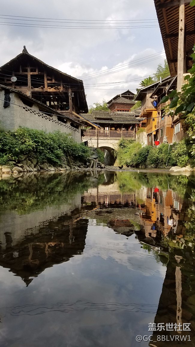 四川分公司重慶辦-黃靜-顧客的信任與支持