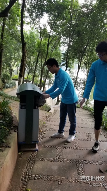 四川分公司-王春燕團(tuán)隊(duì)-還成都一個(gè)碧水藍(lán)天