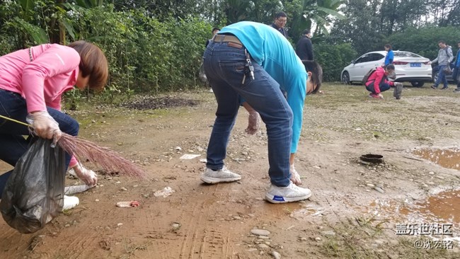 四川分公司-王春燕團(tuán)隊(duì)-還成都一個(gè)碧水藍(lán)天