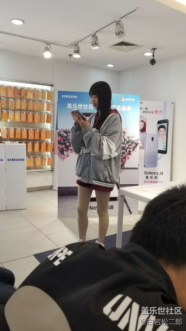 【note8北京品鑒會】功能很強大，蛋糕很好吃，小姐姐很好看~