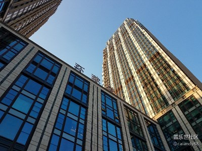 上海環(huán) 球  港