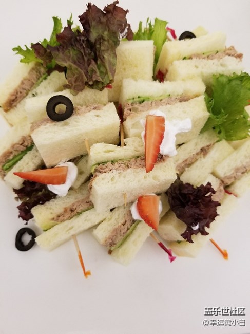 美食是不能辜負(fù)的，她能帶來力量！