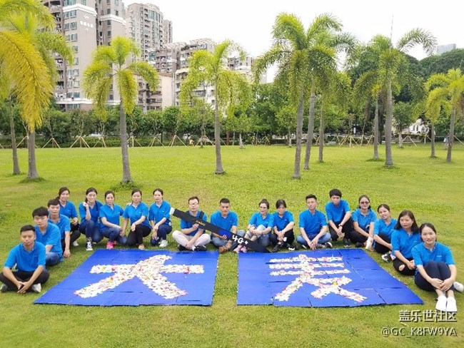 精彩故事在這里-深圳關內小區(qū)-陳玲吟