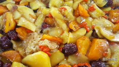 中午食堂的飯菜