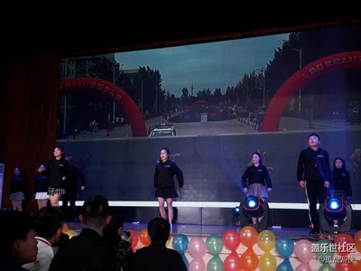 校藝術節(jié)一