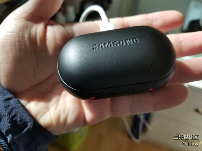 下午剛到的2018版gear iconX，支持bixby