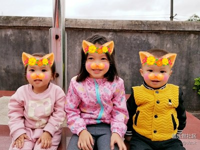 三個(gè)小娃娃