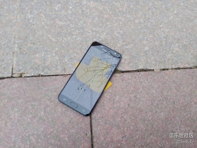 【C8體驗(yàn)團(tuán)】【創(chuàng)意】嘛哩嘛哩哄，讓三星C8的屏幕透明吧！