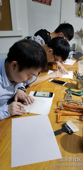 相約石器時(shí)代陶藝工作室