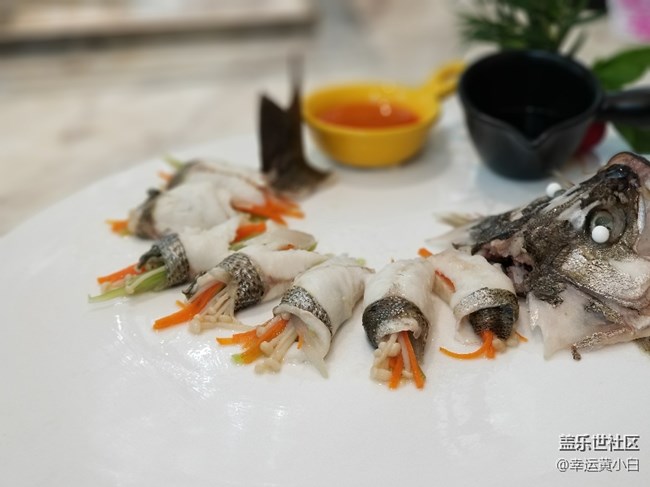 吃…永遠(yuǎn)在路上……