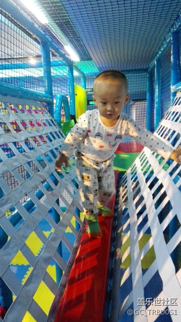 玩社區(qū)也好多年了從來就沒中過獎