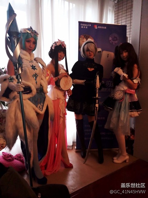[C8約拍季]武漢 COS小姐姐很好看現(xiàn)場也有許多好吃的糕點(diǎn)