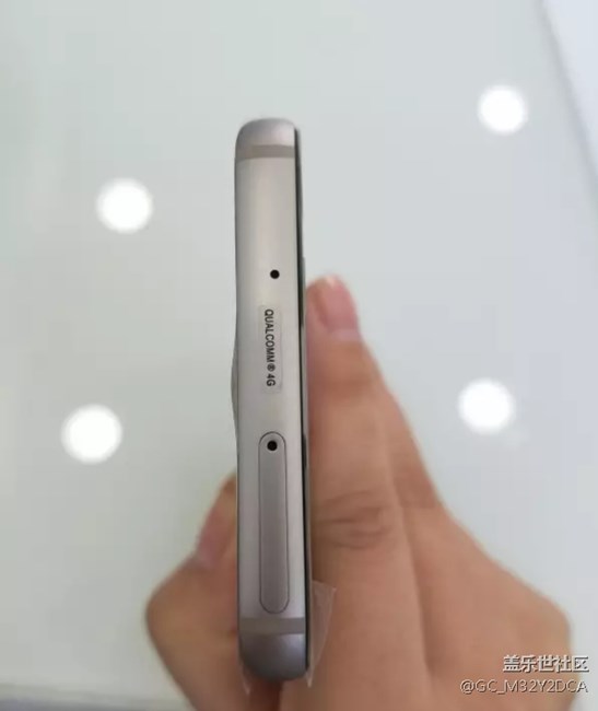 幫忙看看是否正品S7