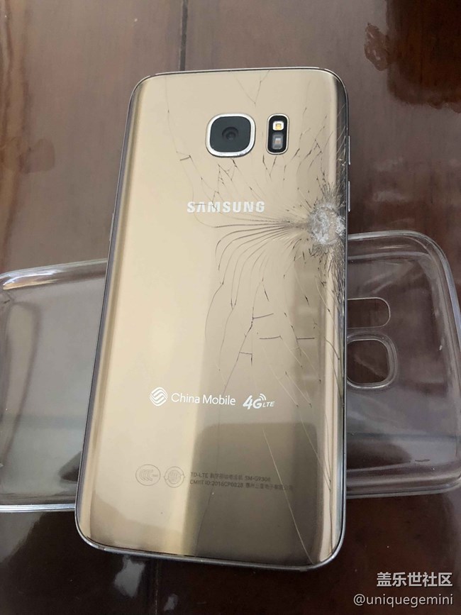 破爛三星S7，太容易壞了
