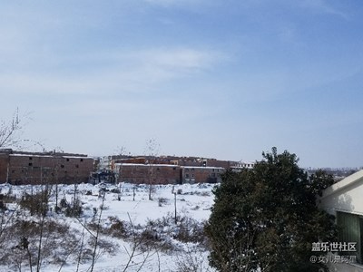 如何正確握持手機(jī)拍出正確方向的照片