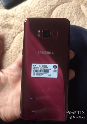 芳華但并非絕代，高貴不失贊美。勃艮第紅S8