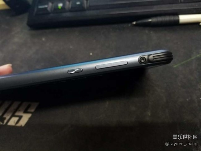 S8 active