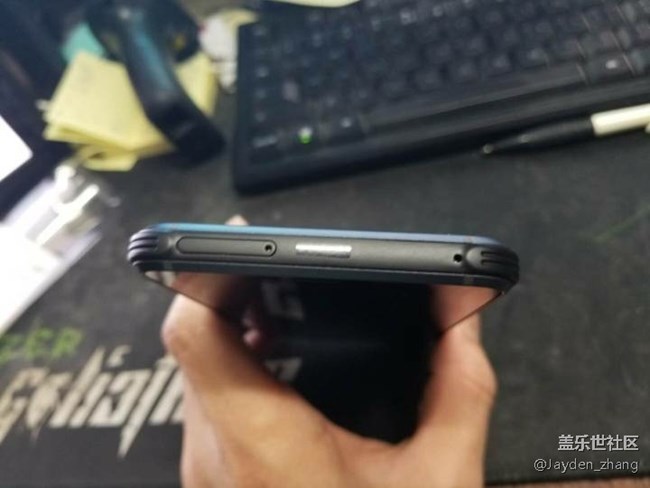 S8 active