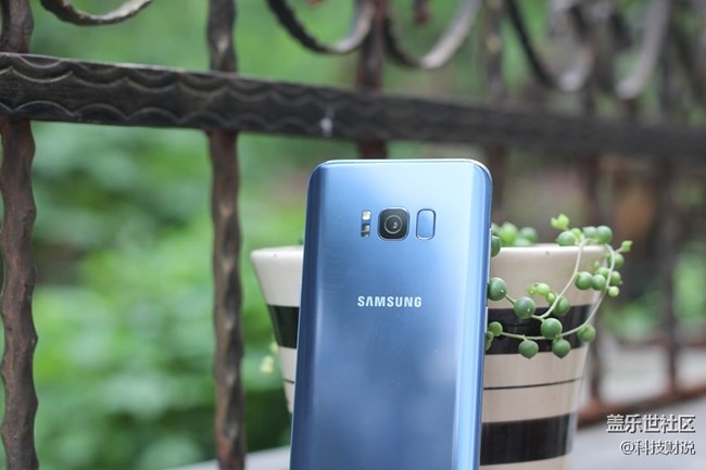 以S8+的素質現(xiàn)在一點也不過時，價格適中，合適入手