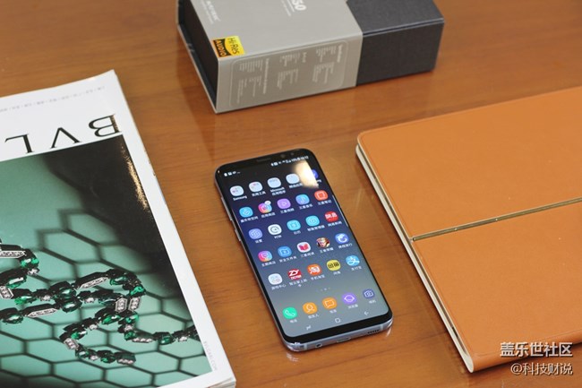 以S8+的素質現(xiàn)在一點也不過時，價格適中，合適入手