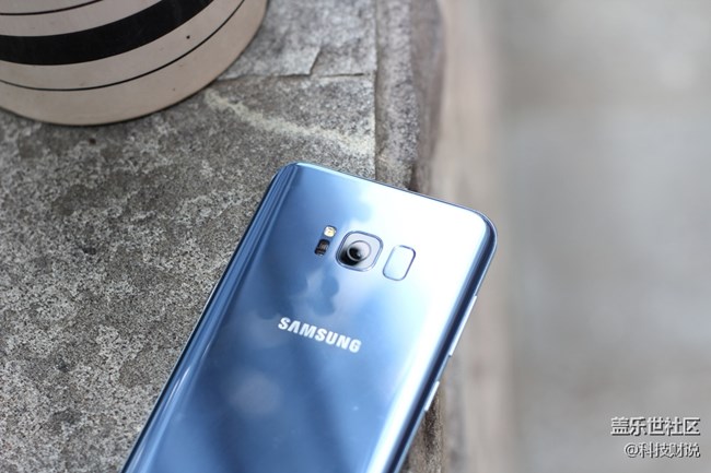 以S8+的素質現(xiàn)在一點也不過時，價格適中，合適入手