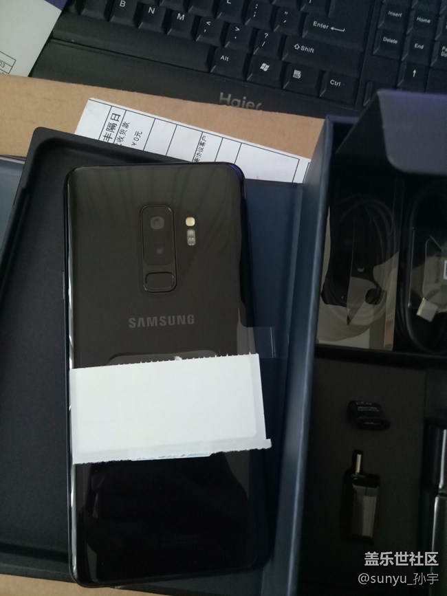 十號下午三點多到貨，開機上手，附圖（s9p，黑色，128G）