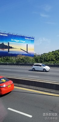 泰國的三星note8巨幅廣告！