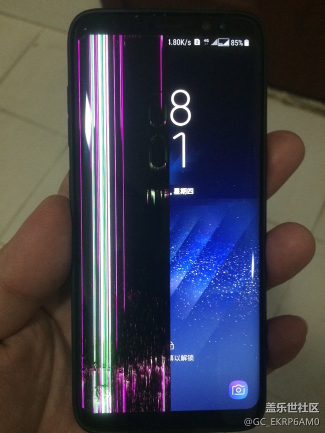 s8使用當(dāng)中突然花屏