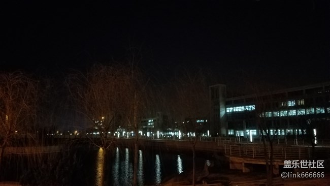 S7e已經(jīng)無力吐槽，還是發(fā)發(fā)圖冷靜一下吧。