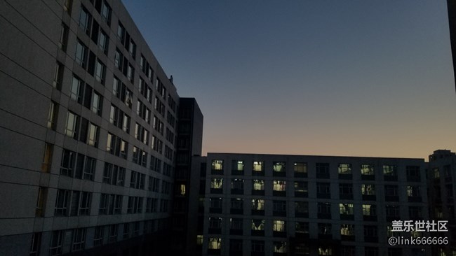 S7e已經(jīng)無力吐槽，還是發(fā)發(fā)圖冷靜一下吧。