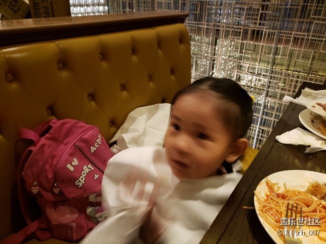 S9+為什么照相老是虛呢？