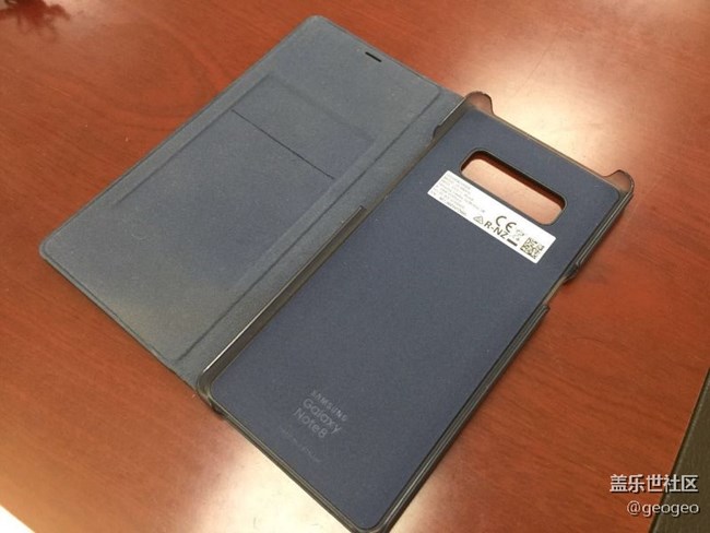 Note8原裝LED皮套評(píng)測(cè) Note8原裝LED皮套評(píng)測(cè)