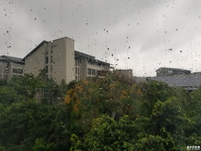 簽到：最美不過人間四月天