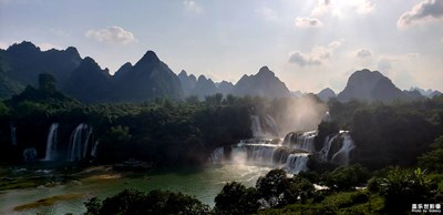【中國最美瞬間】+德天瀑布