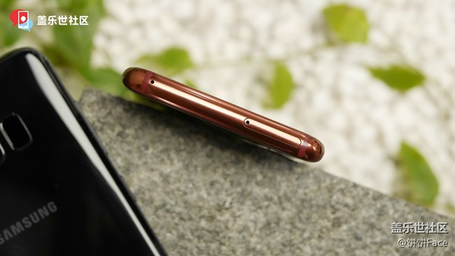 低調(diào)不失奢華 三星Galaxy S輕奢版美圖賞