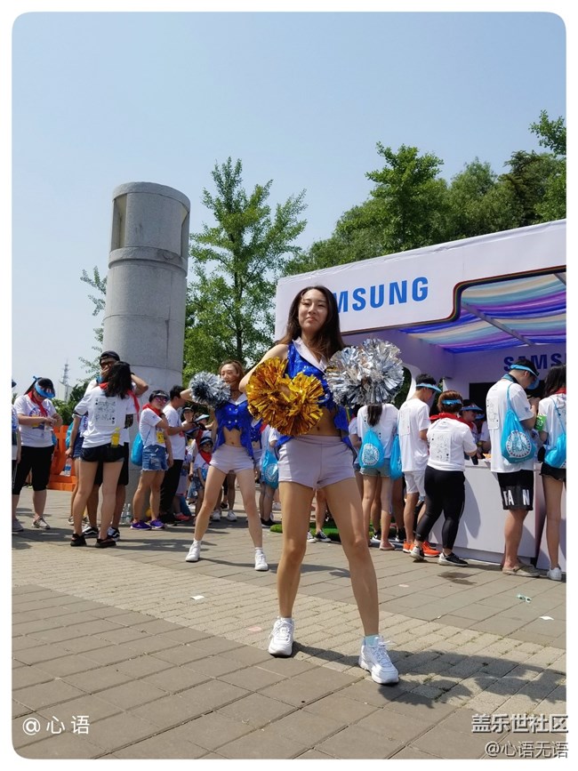 歡樂(lè)的北京泡泡跑 歡樂(lè)的北京泡泡跑