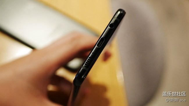 全宇宙首發(fā)！三星Galaxy A9 Star | A9 Star Lite新品評(píng)測(cè)