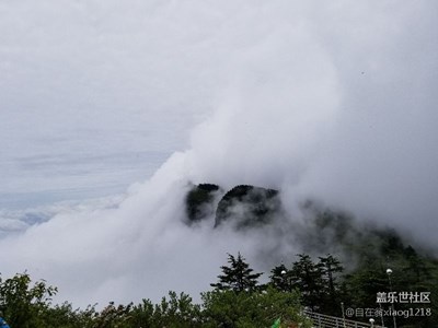 峨嵋之巔……萬(wàn)佛之頂