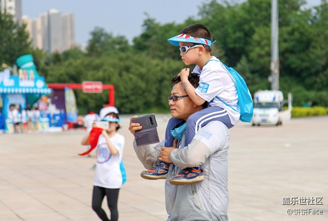 地球上最開心的5公里 蓋樂世社區(qū)泡泡跑沈陽站精彩回顧 地球上最開心的5公里 蓋樂世社區(qū)泡泡跑沈陽站精彩回顧