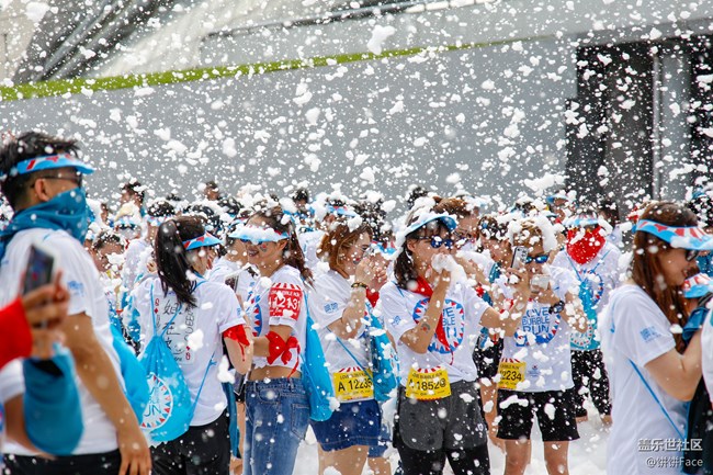 地球上最開心的5公里 蓋樂世社區(qū)泡泡跑沈陽站精彩回顧