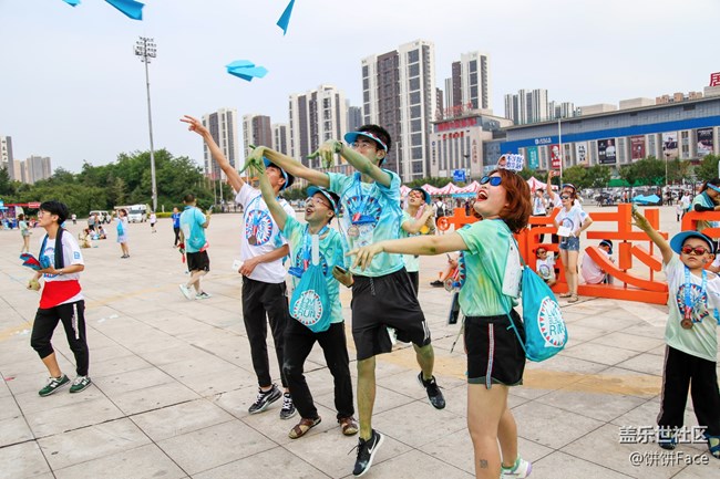 地球上最開心的5公里 蓋樂世社區(qū)泡泡跑沈陽站精彩回顧 地球上最開心的5公里 蓋樂世社區(qū)泡泡跑沈陽站精彩回顧