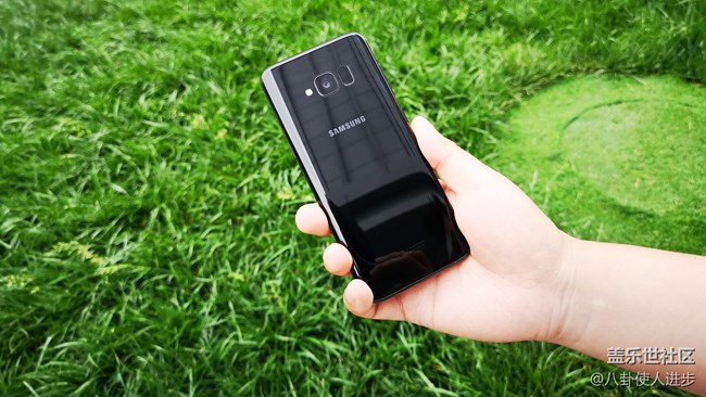 愛上了精致小巧 續(xù)航持久的三星Galaxy S輕奢版 愛上了精致小巧 續(xù)航持久的三星Galaxy S輕奢版