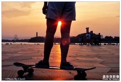 今天夕陽不錯，去遙望江心的水門頭走了一走。