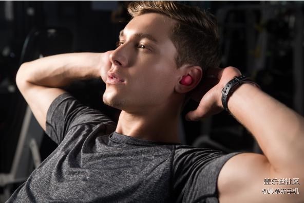 與其*，不如了解一下三星智能穿戴產品