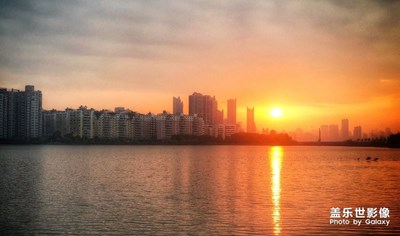 早跑時(shí)隨手一拍