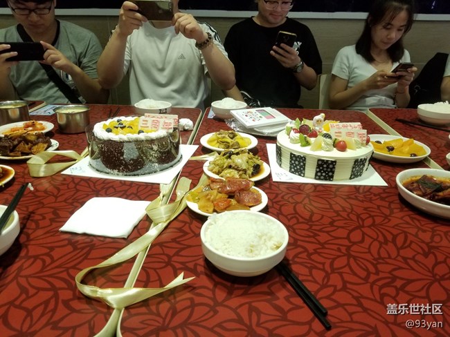 社區(qū)三周年慶之狂歡恐龍城 社區(qū)三周年慶之狂歡恐龍城