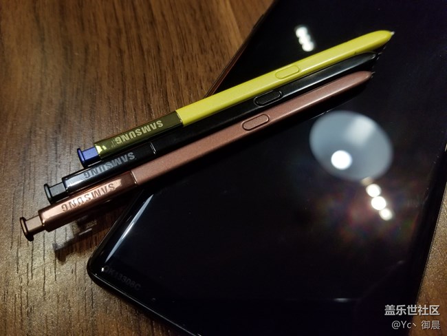 【三星Galaxy Note9首發(fā)評測】低調(diào)美男子，內(nèi)在大提升！