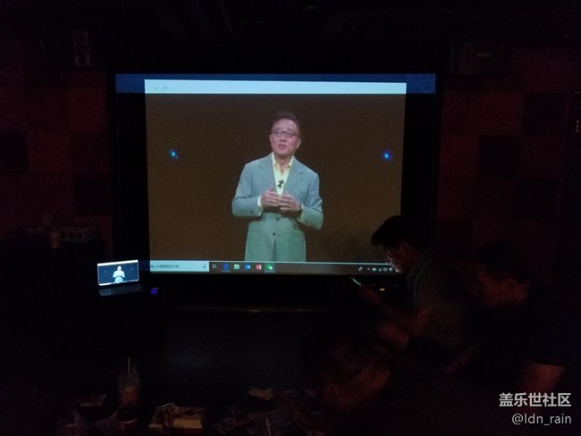 【活動(dòng)回顧】三星NOTE9-上海星部落轟趴館看紐約發(fā)布會(huì)直播 【活動(dòng)回顧】三星NOTE9-上海星部落轟趴館看紐約發(fā)布會(huì)直播