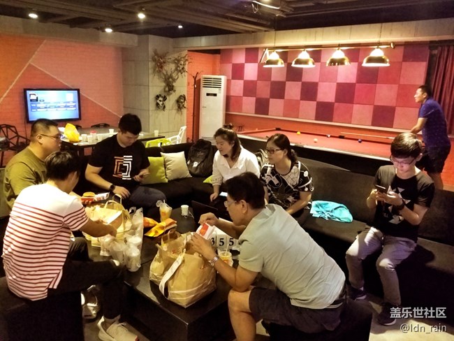 【活動(dòng)回顧】三星NOTE9-上海星部落轟趴館看紐約發(fā)布會(huì)直播 【活動(dòng)回顧】三星NOTE9-上海星部落轟趴館看紐約發(fā)布會(huì)直播